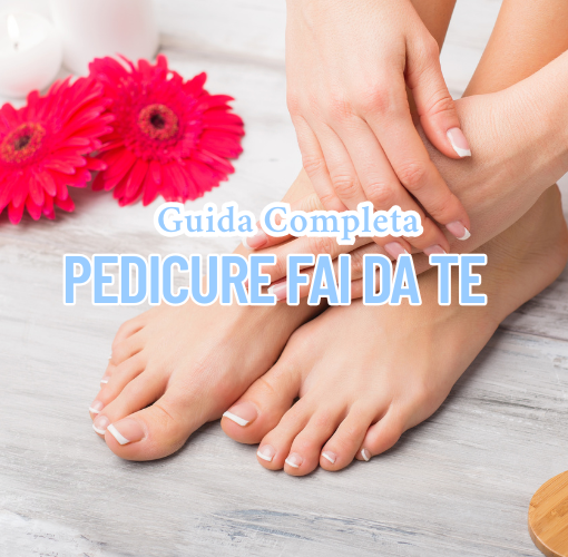 copertina dell'articolo pedicure fai da te con primo piano di piedi curati con french smalto e fiori rossi posati accanto