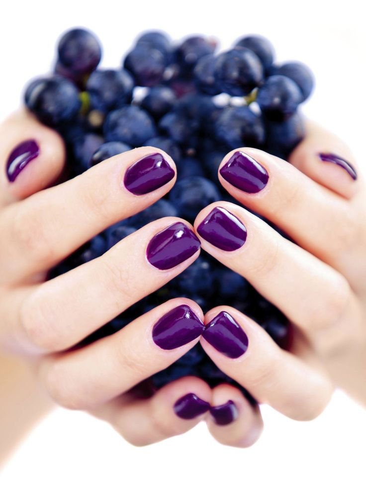 MANICURE AUTUNNALI VIOLA MELANZANA