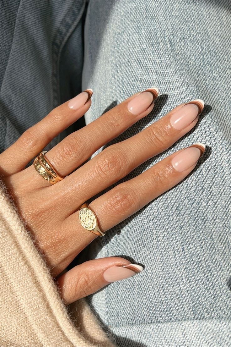 MANICURE AUTUNNALI CON FRENCH RIVISITATA