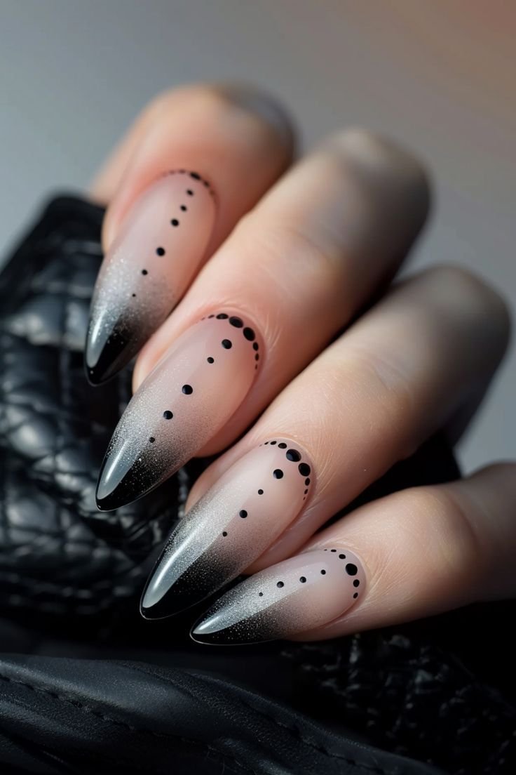 idee unghie halloween da strega