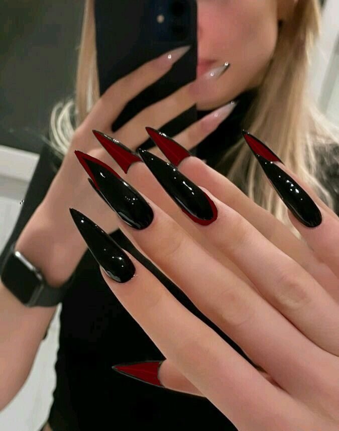 idee unghie halloween da strega