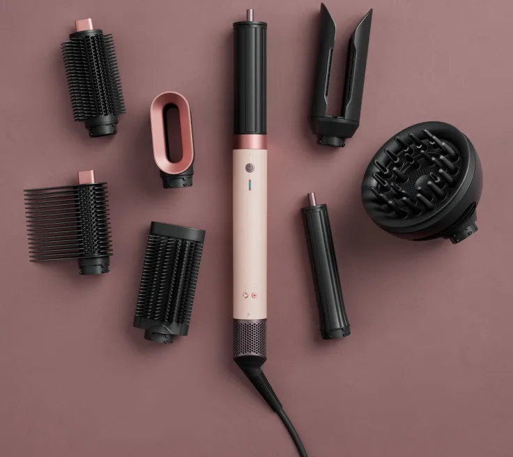 dyson airwrap co-anda 2x cosa cambia nEGLIACCESSORI ( FOTO D'INSIEME)