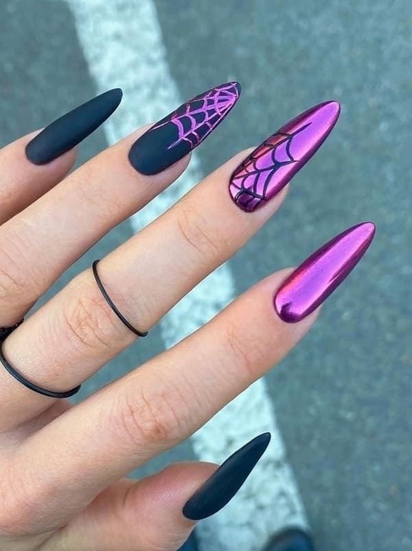 unghie halloween viola nere