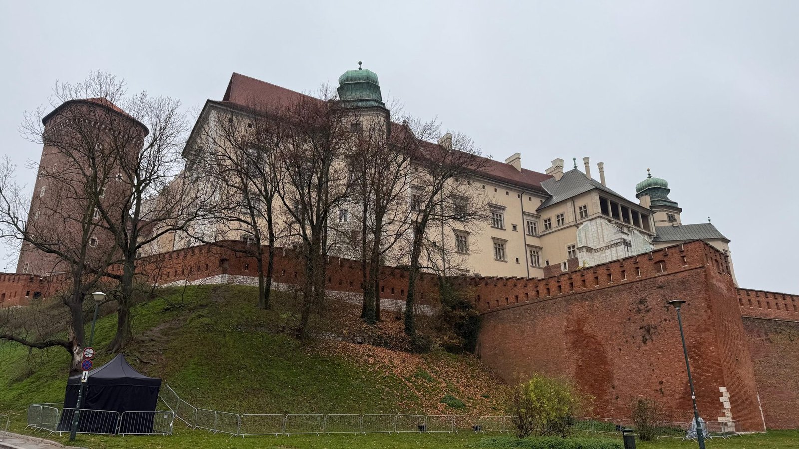 cosa vedere a cracovia in un weekend: Castello di Wawel