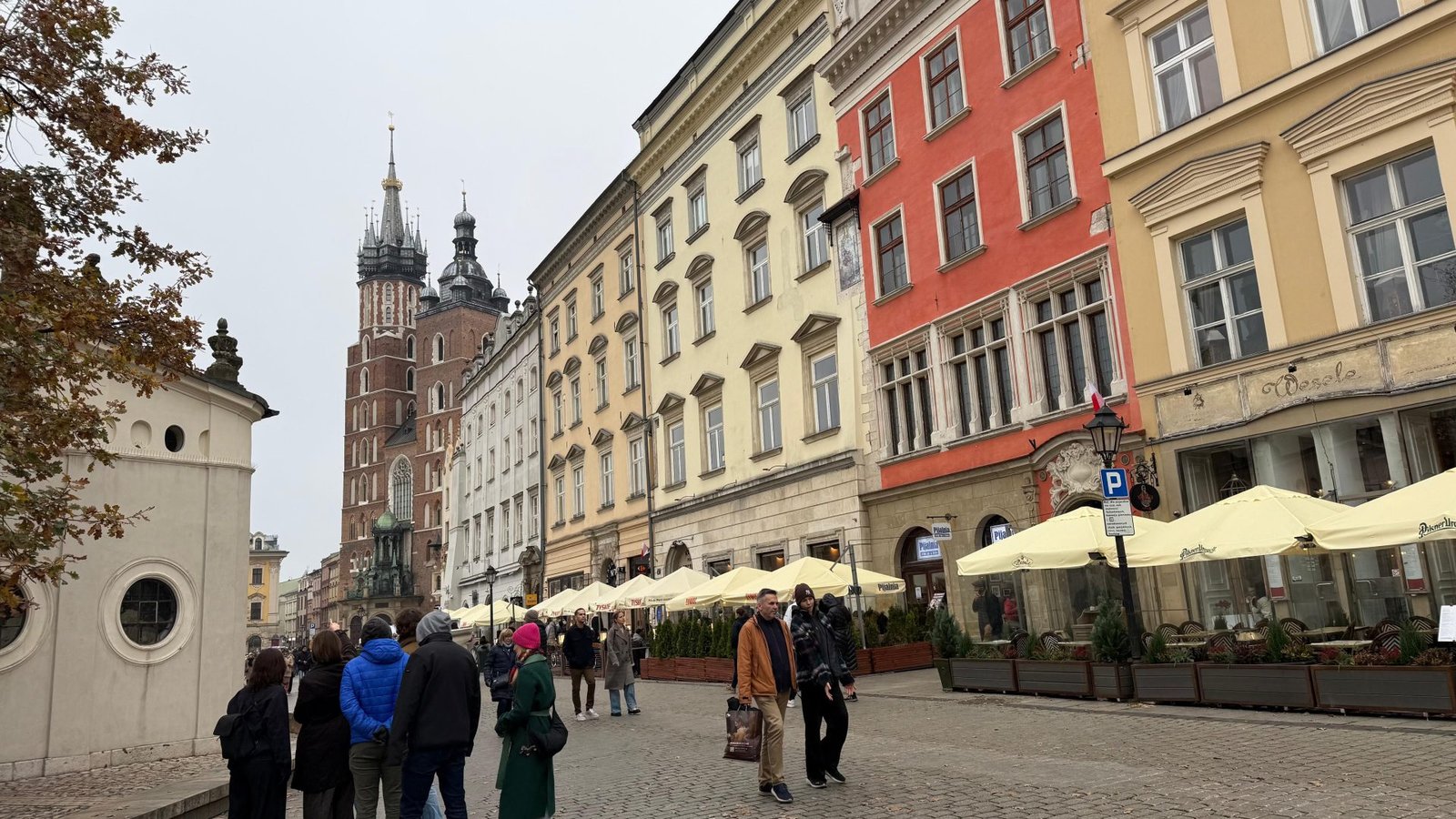Cosa vedere a Cracovia in un weekend: lle vie del centro storico 