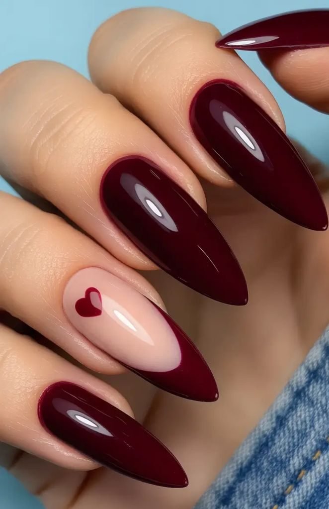 Idee Unghie Rosse Natalizie Burgundy 