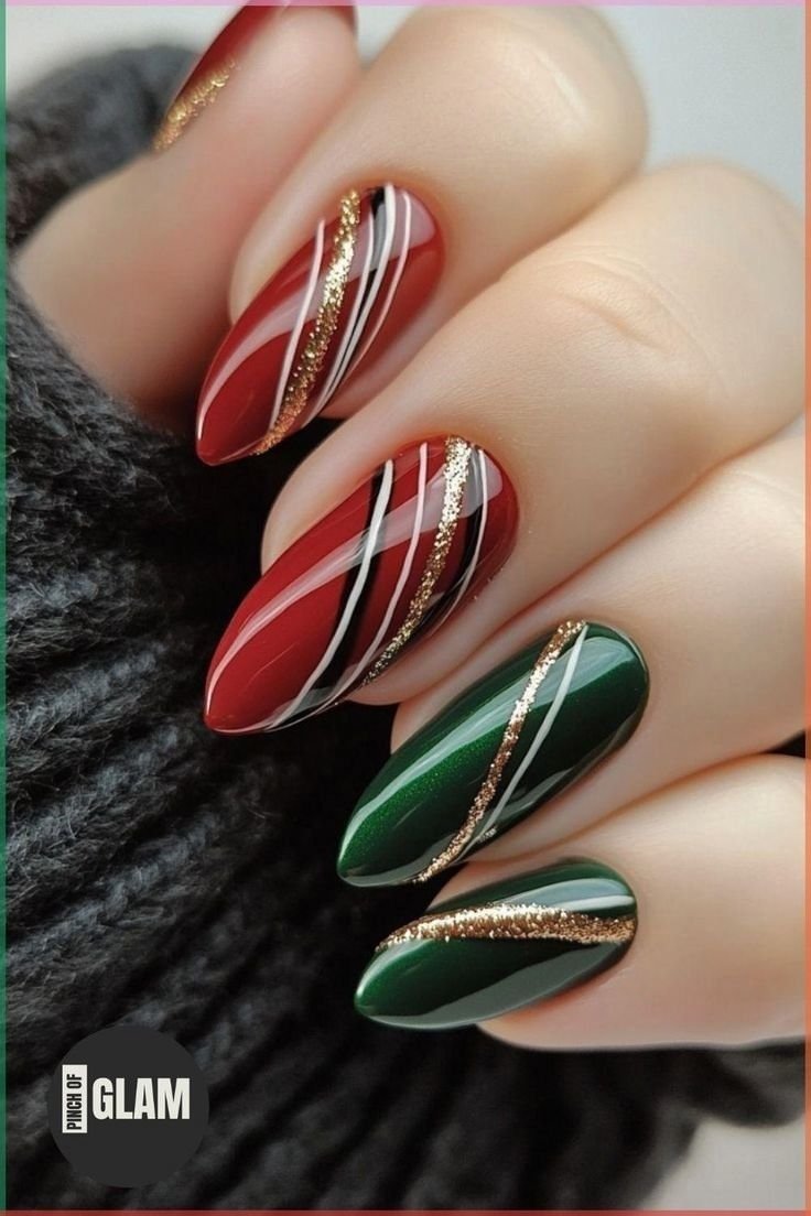 Idee Unghie  Natalizie Rosse e Verdi (effetto Xmas vibes)