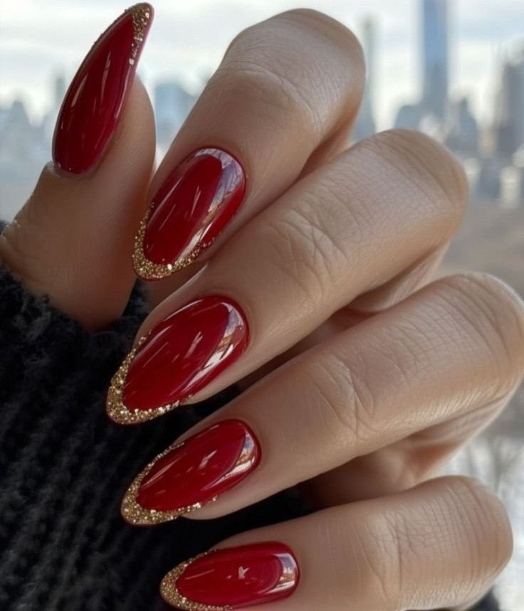 Idee Unghie Rosse e Oro