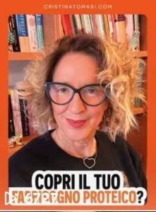 anteprima di video tik tok in cui dottoressa parla di quante proteine al giorno dopo i 50 anni